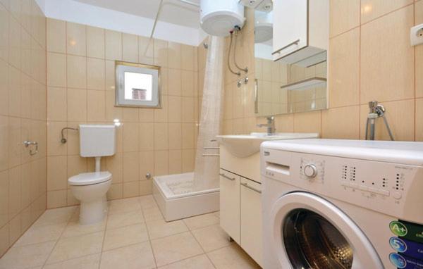 Apartman Zora Podstrana Bagian luar foto