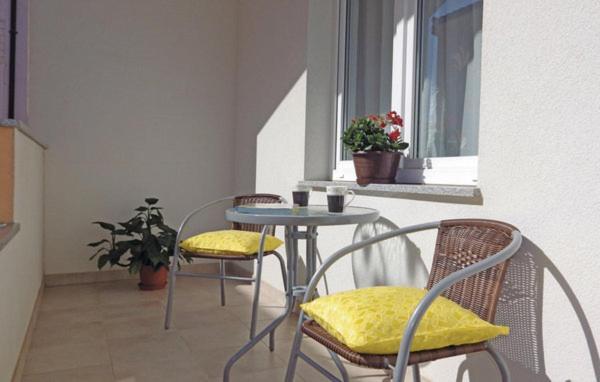 Apartman Zora Podstrana Bagian luar foto